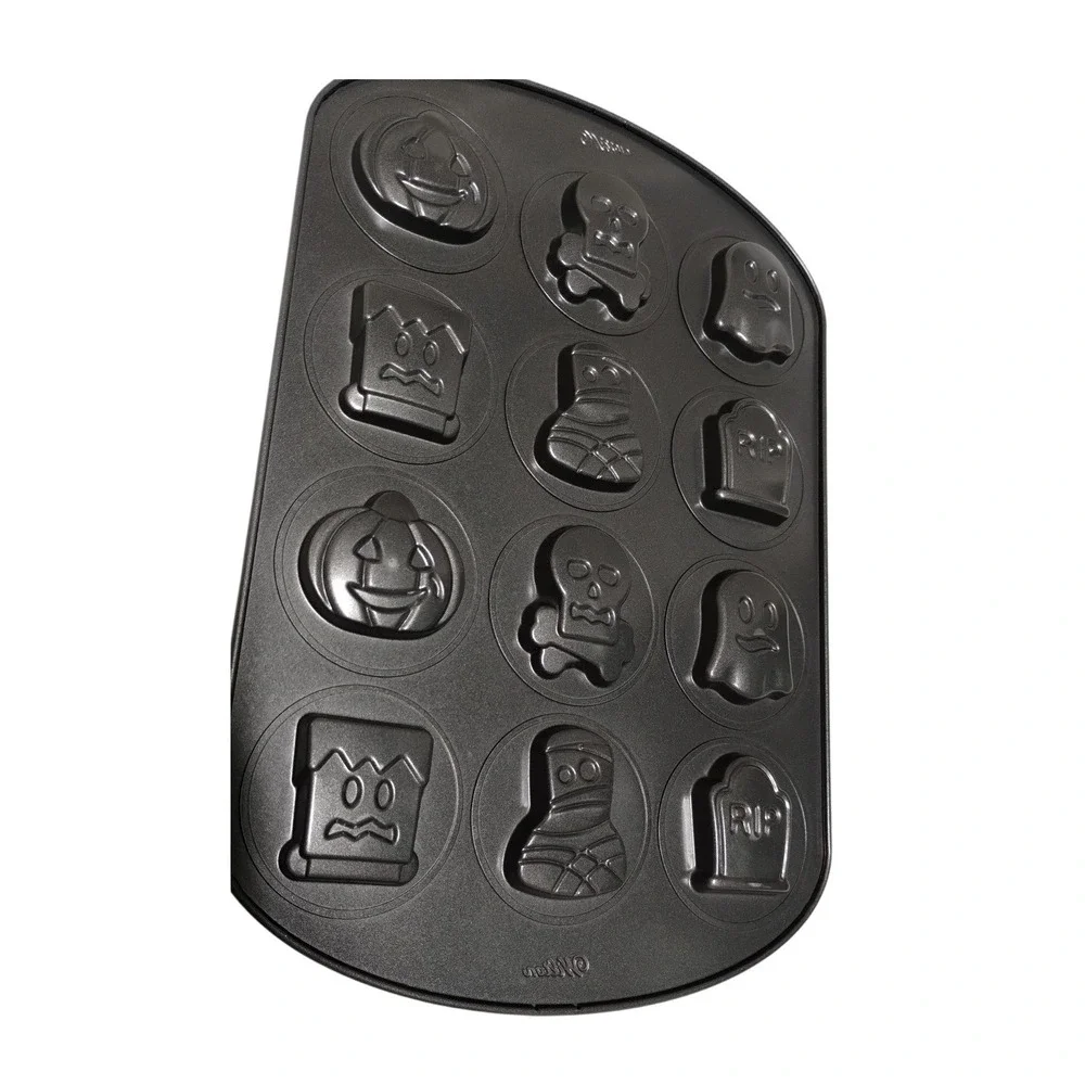 Wilton Halloween Cookie‎ Brownie Pan Ghost Pumpkin Skull Tombstone Mold